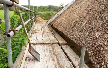 advantages of Gussage All Saints thatch roofing